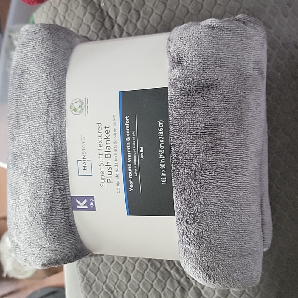 Grey blanket